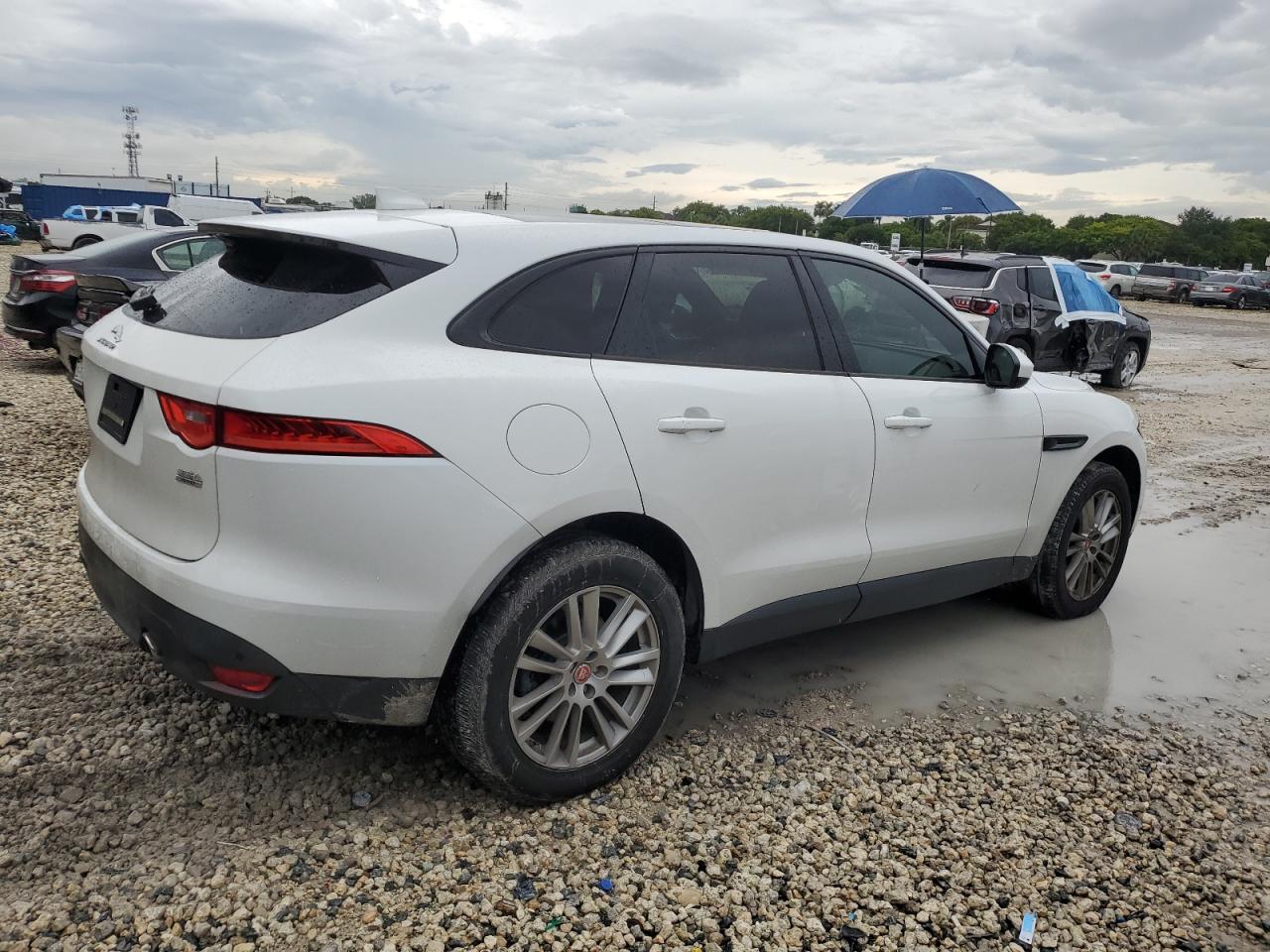 JAGUAR F-PACE PRESTIGE
