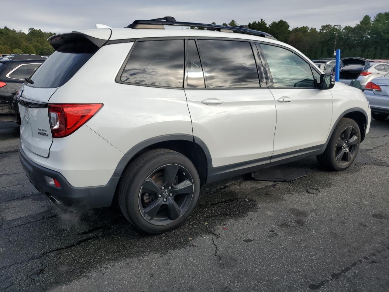 HONDA PASSPORT ELITE