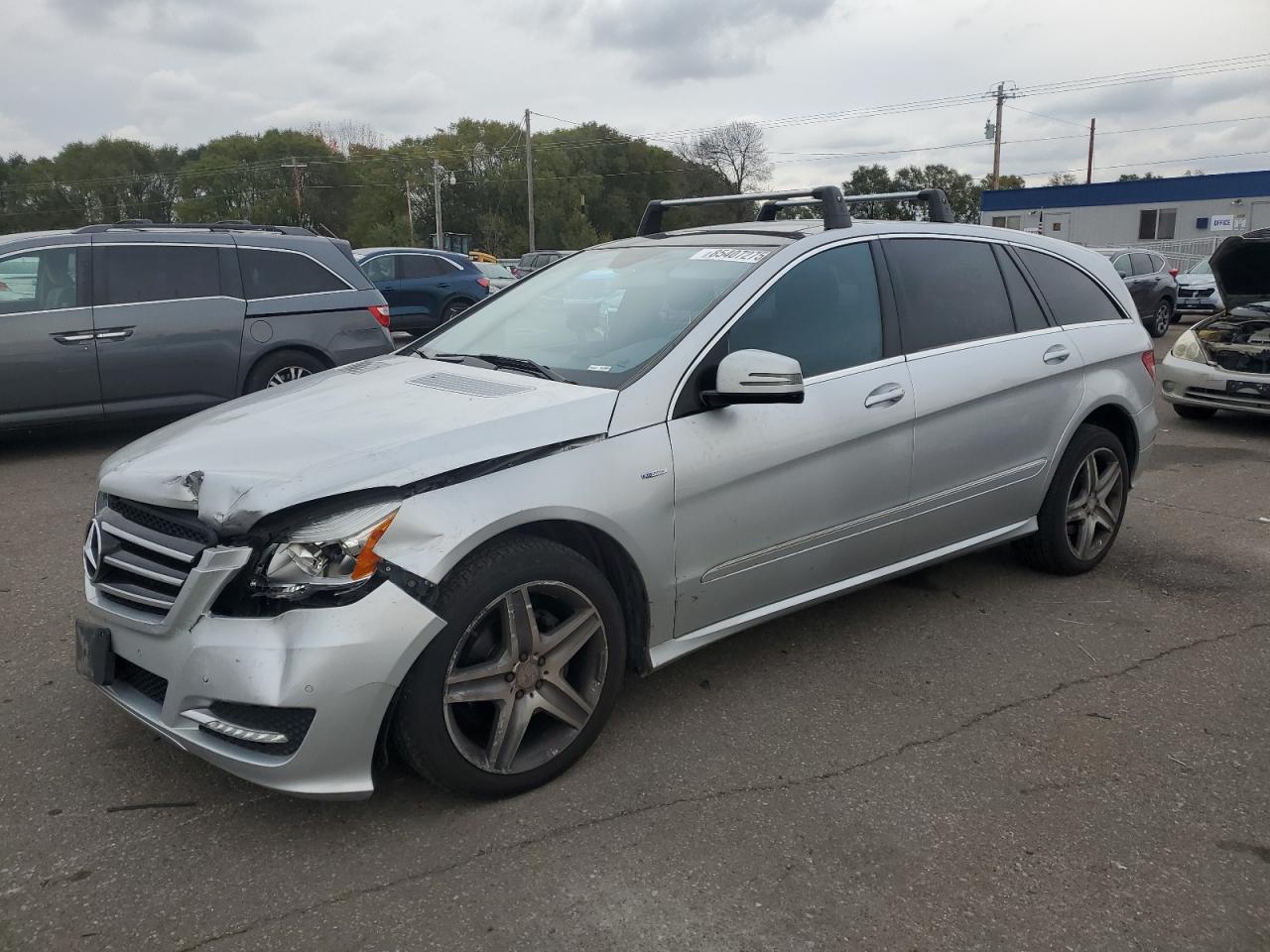 MERCEDES-BENZ R-CLASS 350 4MATIC