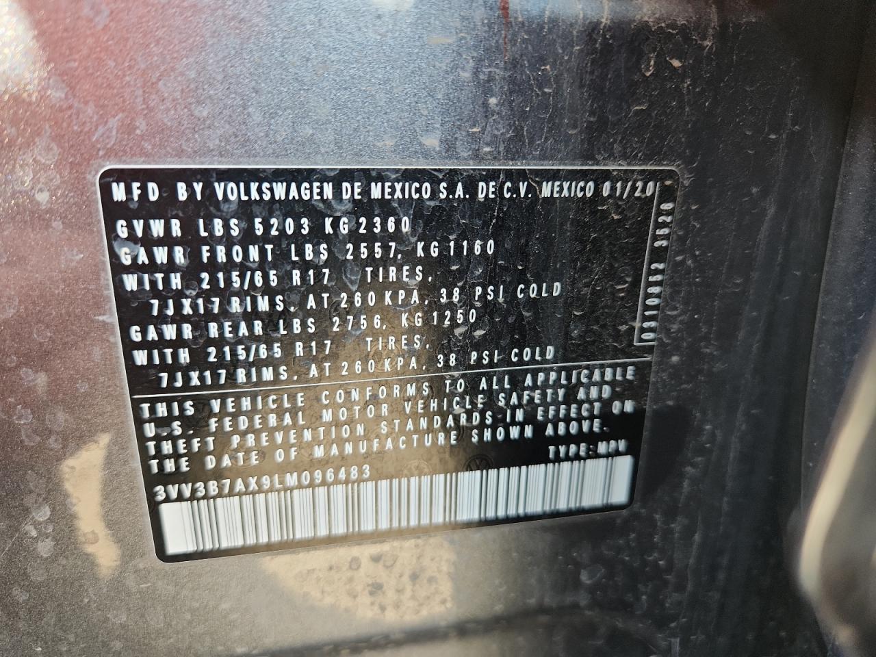 VOLKSWAGEN TIGUAN SE