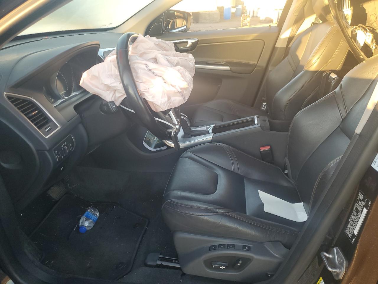 VOLVO XC60 T6 DYNAMIC