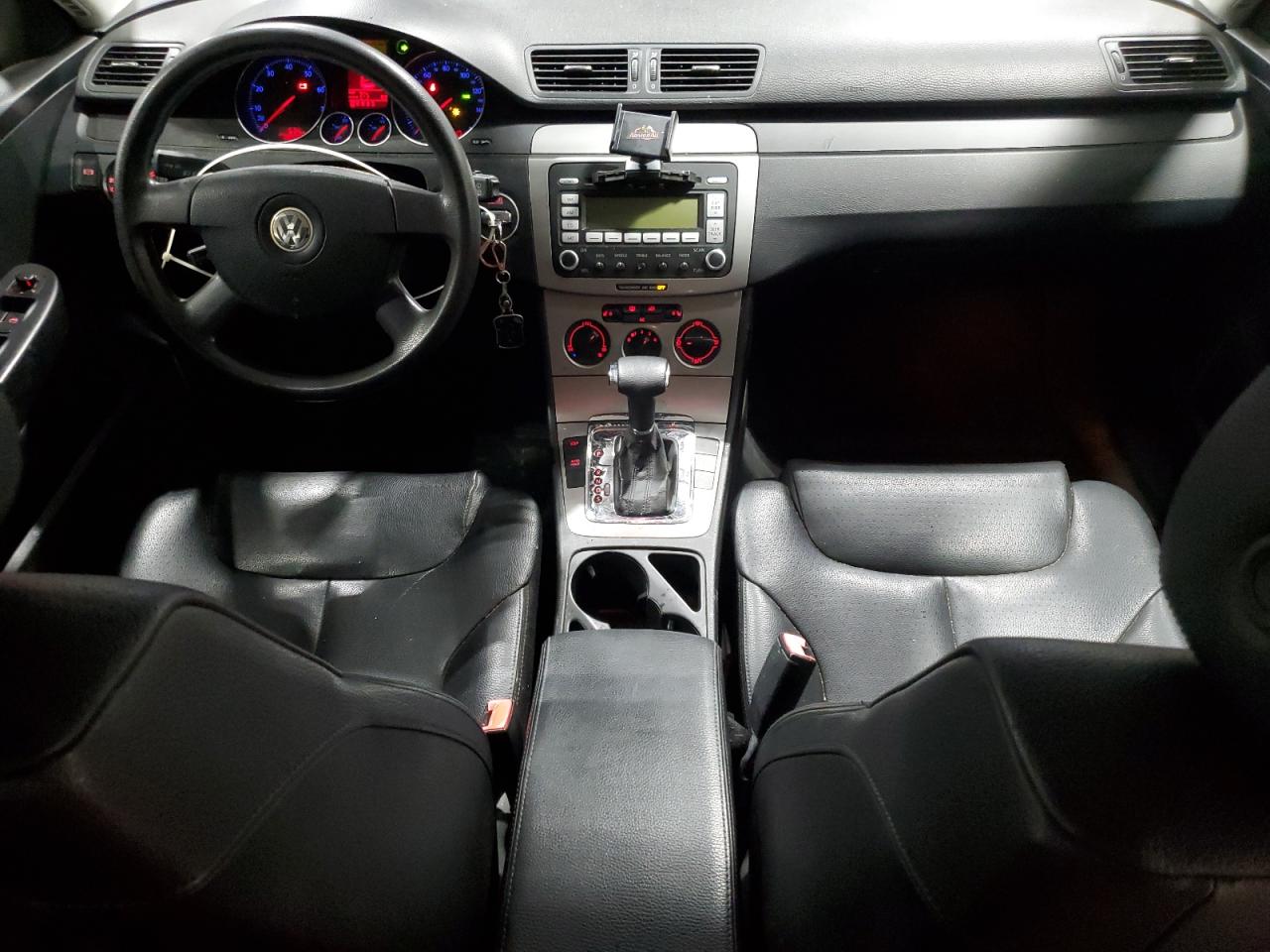 Lot #3276376671 2007 VOLKSWAGEN PASSAT 2.0