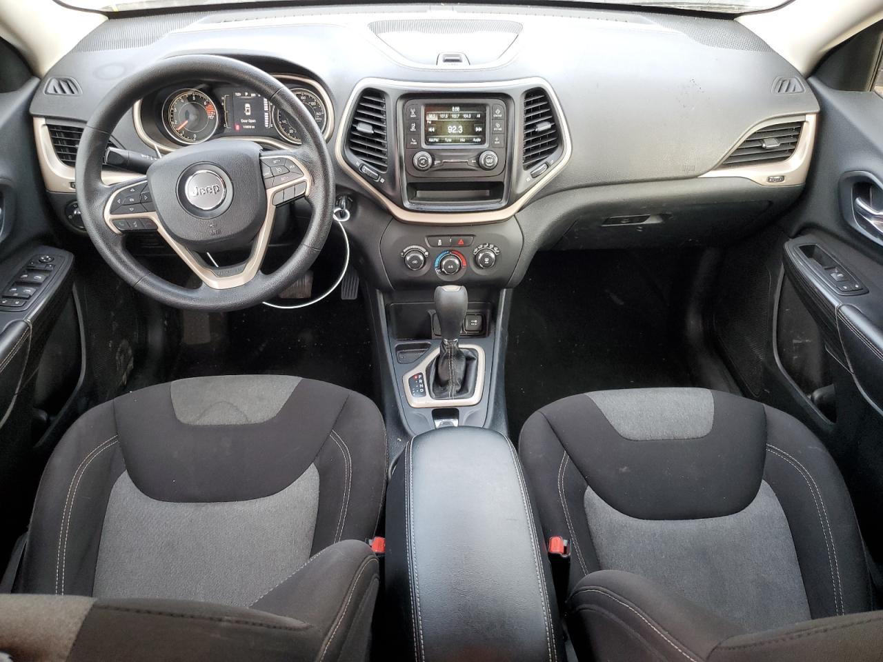 JEEP GRAND CHEROKEE SPORT