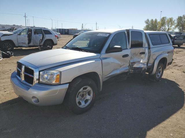 DODGE DAKOTA QUAD