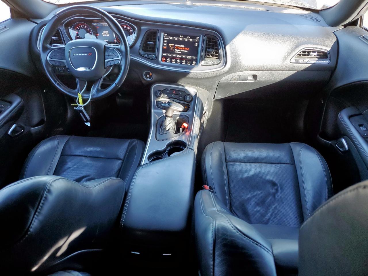 DODGE CHALLENGER SXT