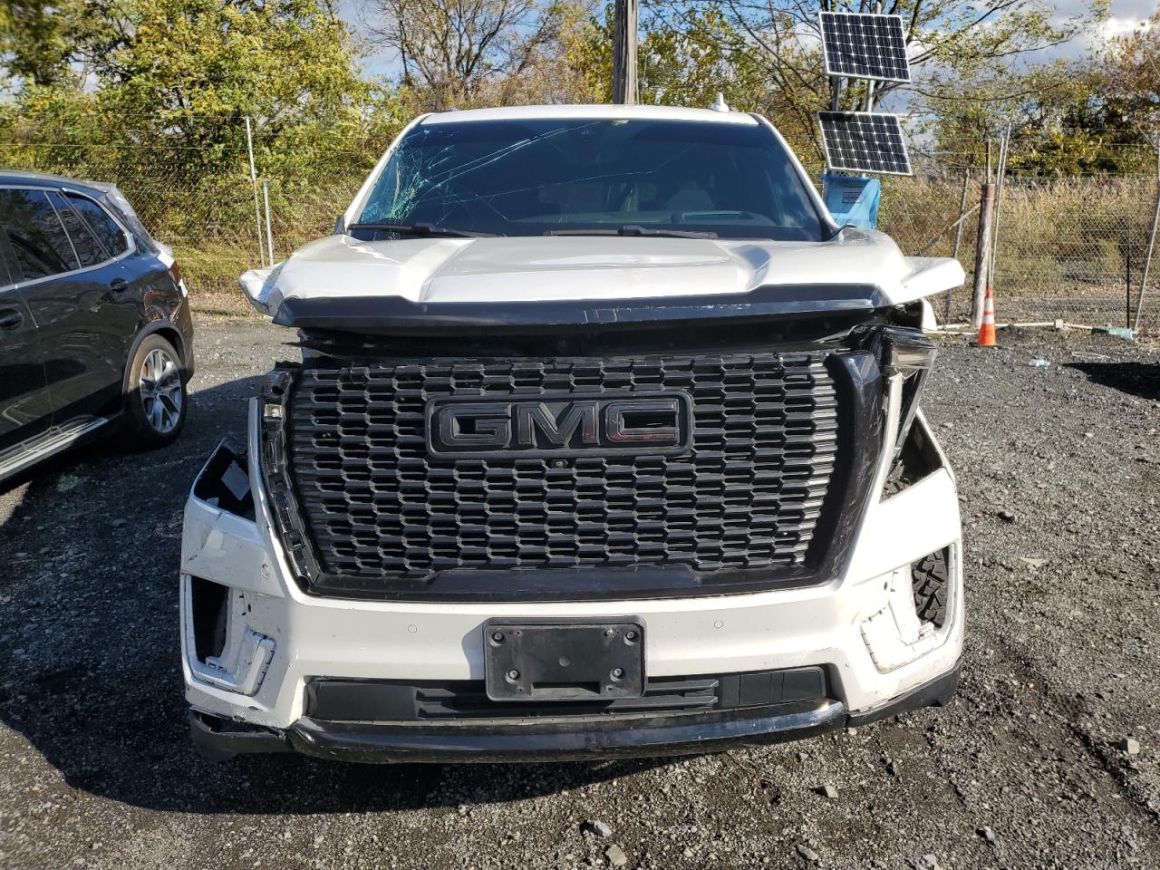 GMC YUKON DENALI