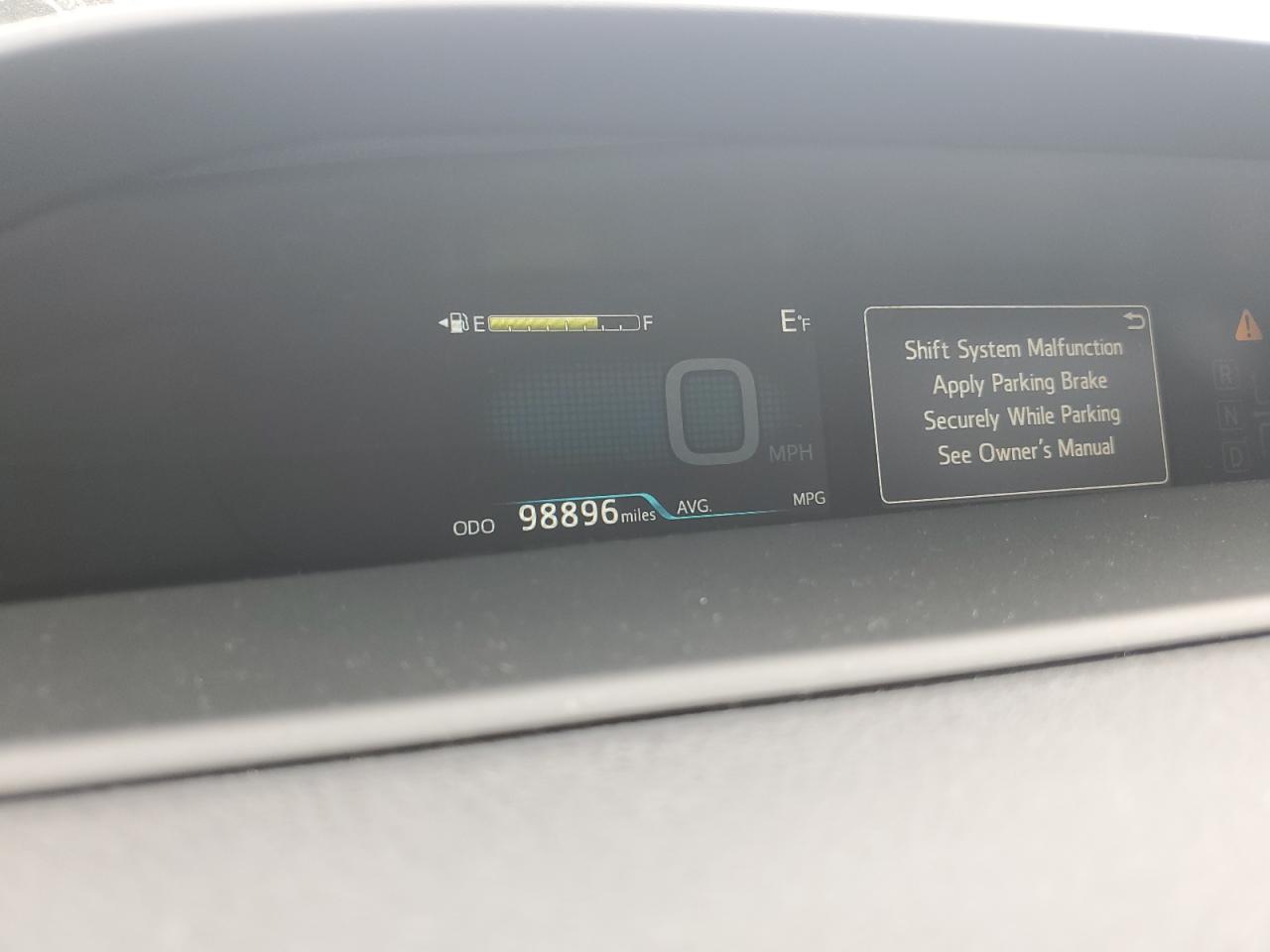 TOYOTA PRIUS PRIME LE