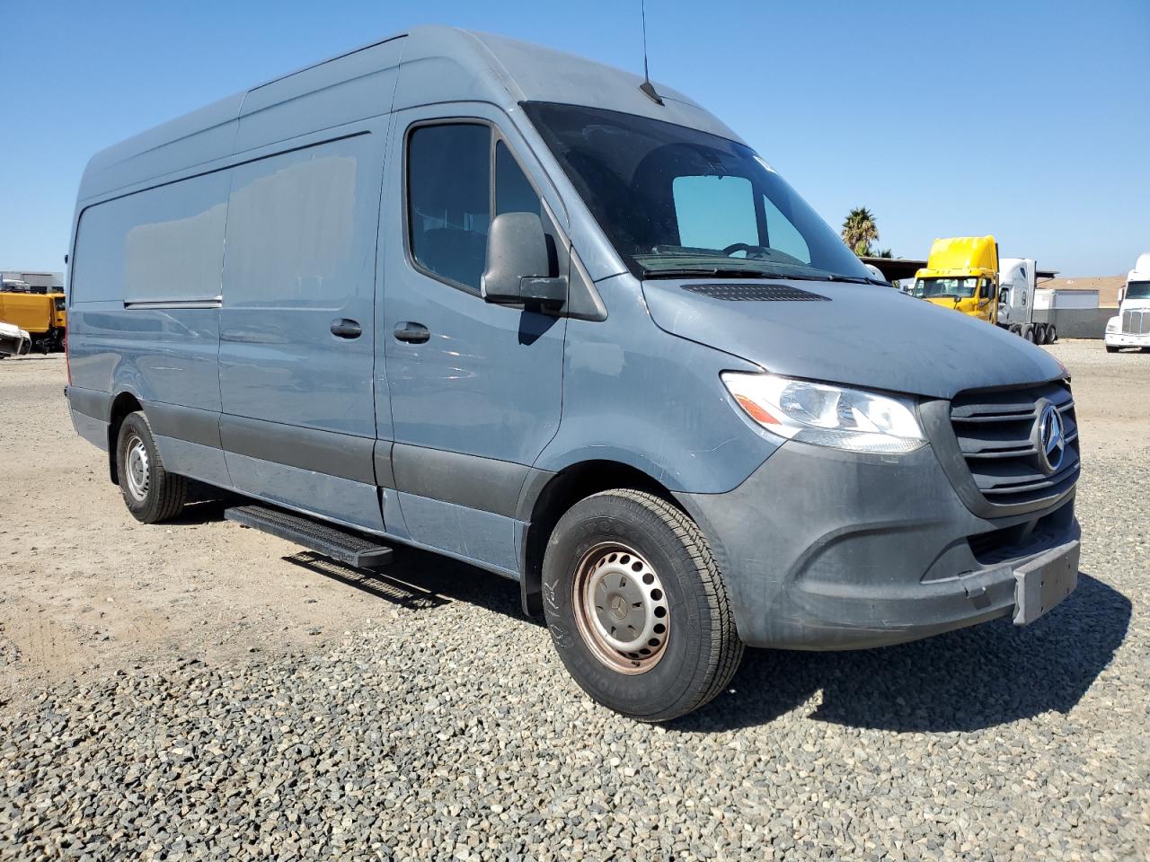MERCEDES-BENZ SPRINTER 2500/3500