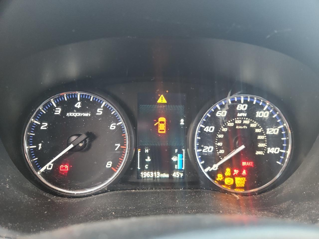 MITSUBISHI OUTLANDER SE