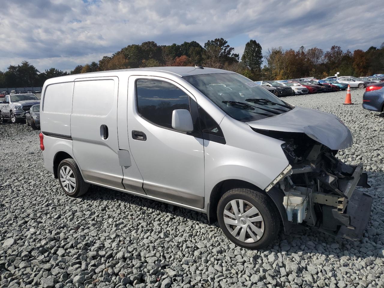 NISSAN NV200 2.5S