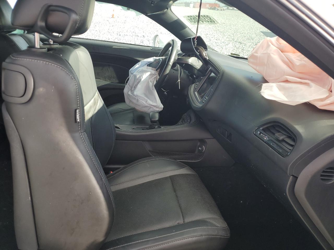 DODGE CHALLENGER SXT