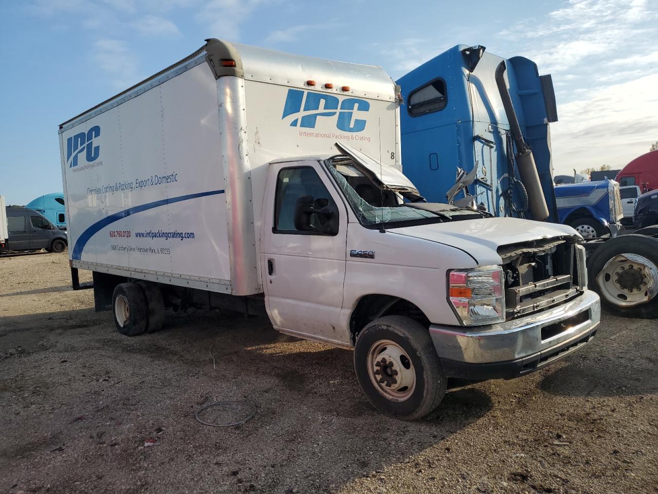 FORD ECONOLINE E450 SUPER DUTY CUTAWAY VAN