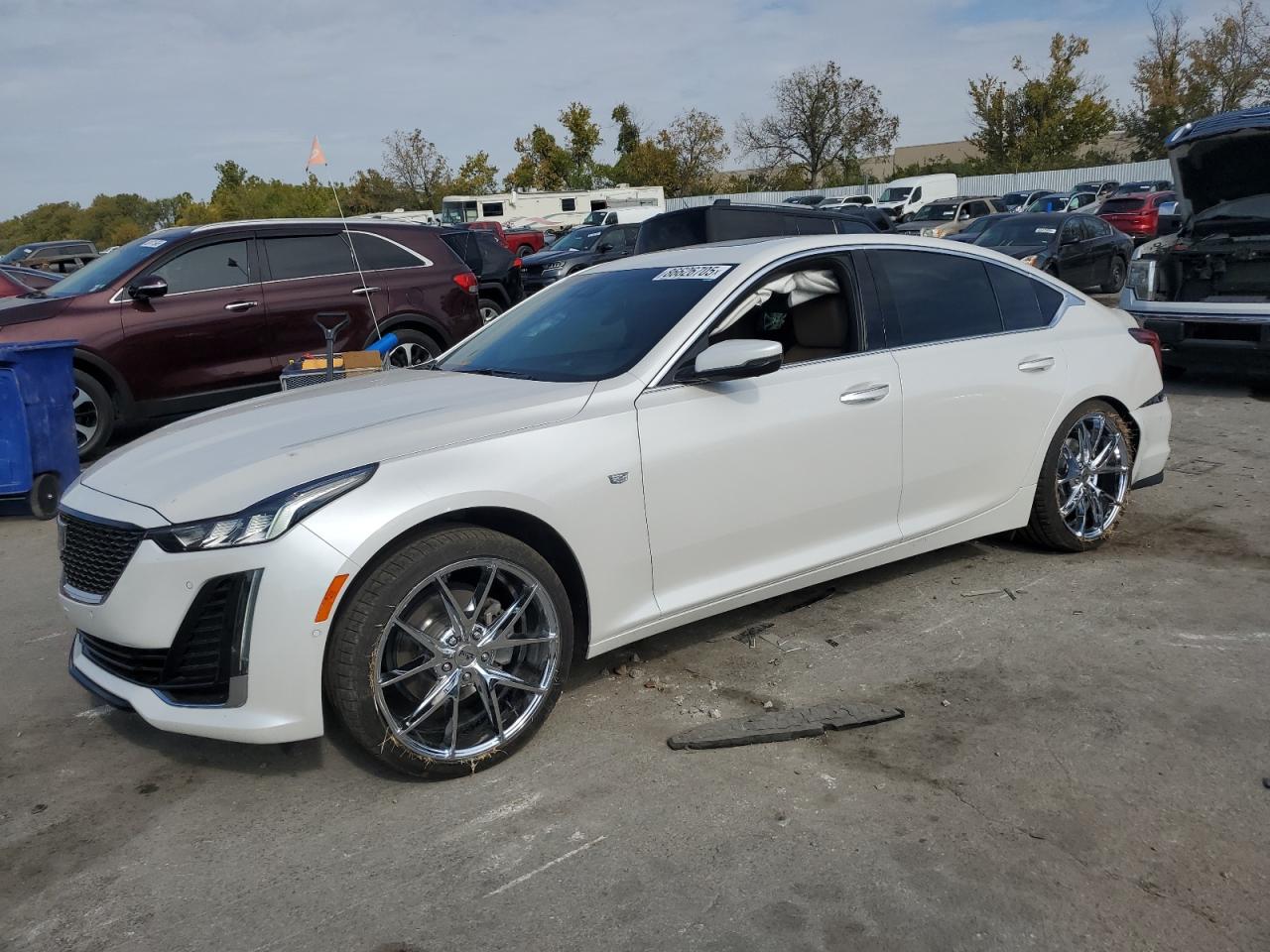 CADILLAC CT5 PREMIUM LUXURY