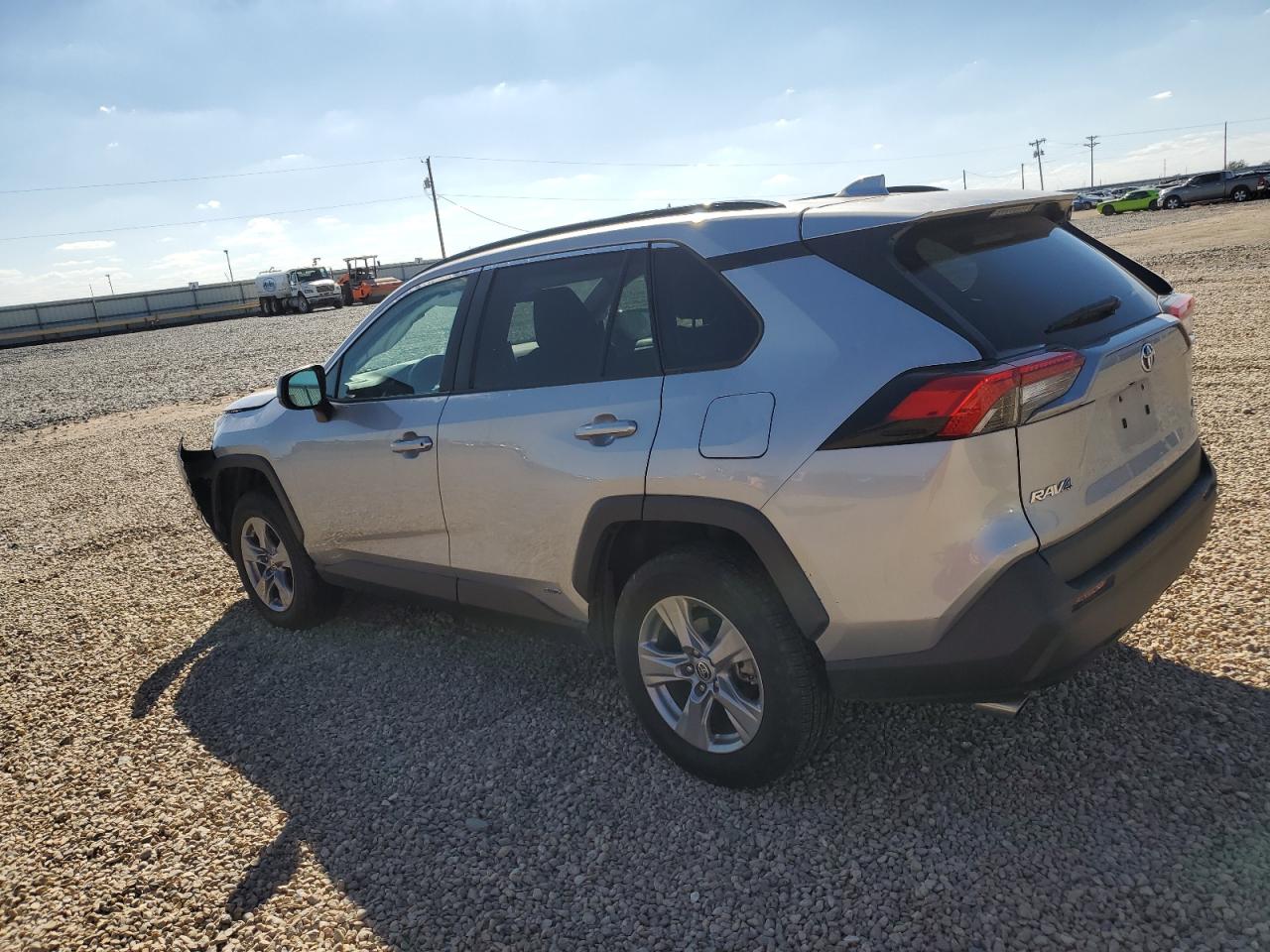 TOYOTA RAV4 LE