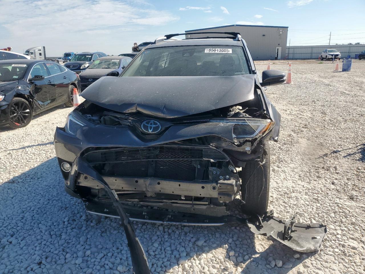 TOYOTA RAV4 ADVENTURE