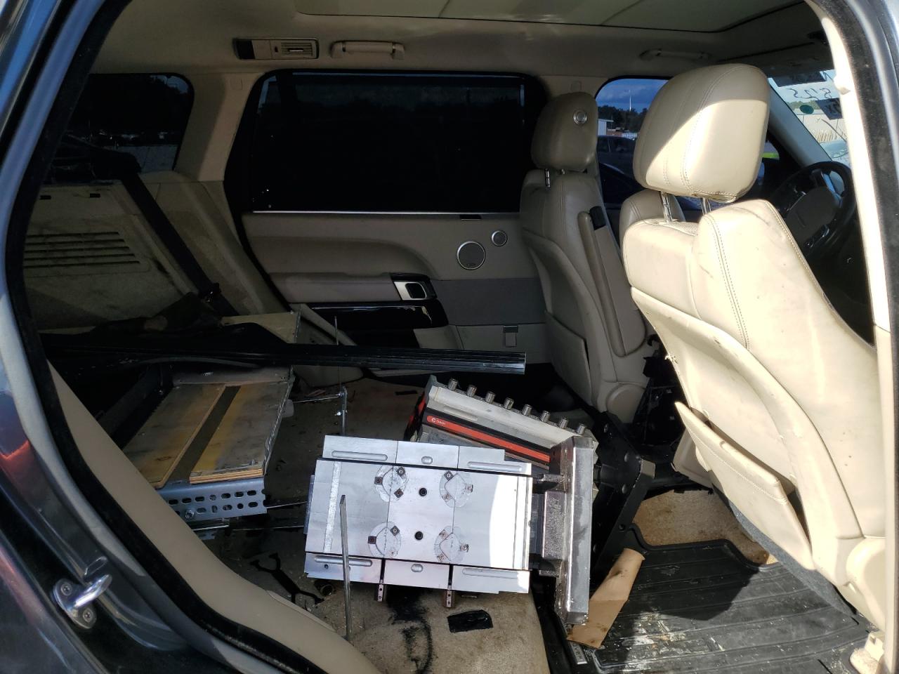 LAND ROVER RANGE ROVER SUPERCHARGED