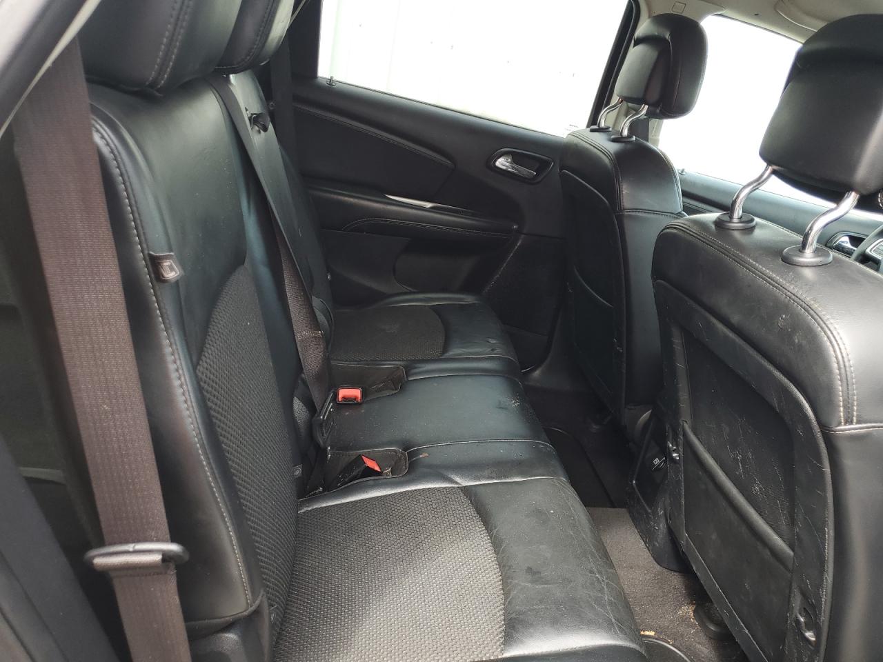 DODGE JOURNEY CROSSROAD