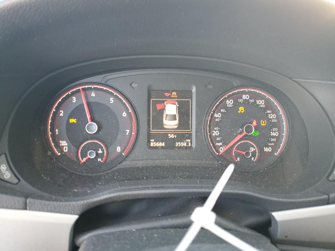 VOLKSWAGEN PASSAT SE