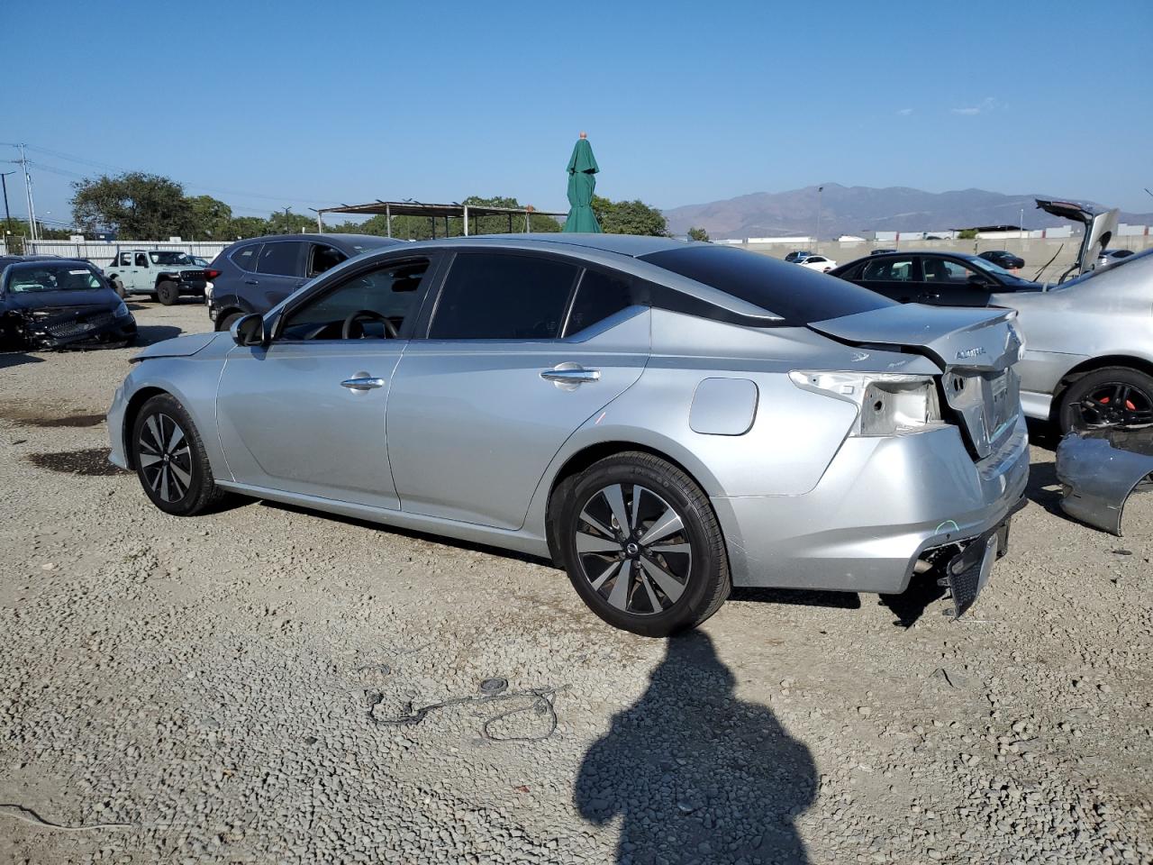 NISSAN ALTIMA SV