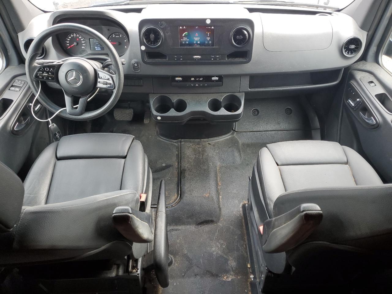 MERCEDES-BENZ SPRINTER 2500/3500