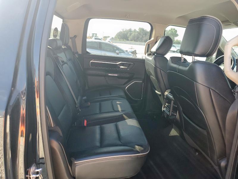 2019 RAM 1500 LARAM 1C6RREJT6KN558113