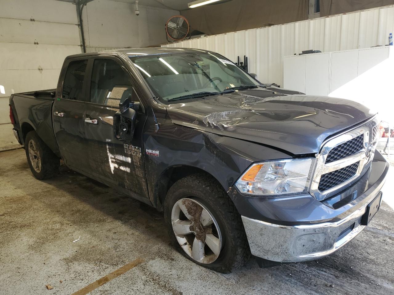 RAM 1500 SLT