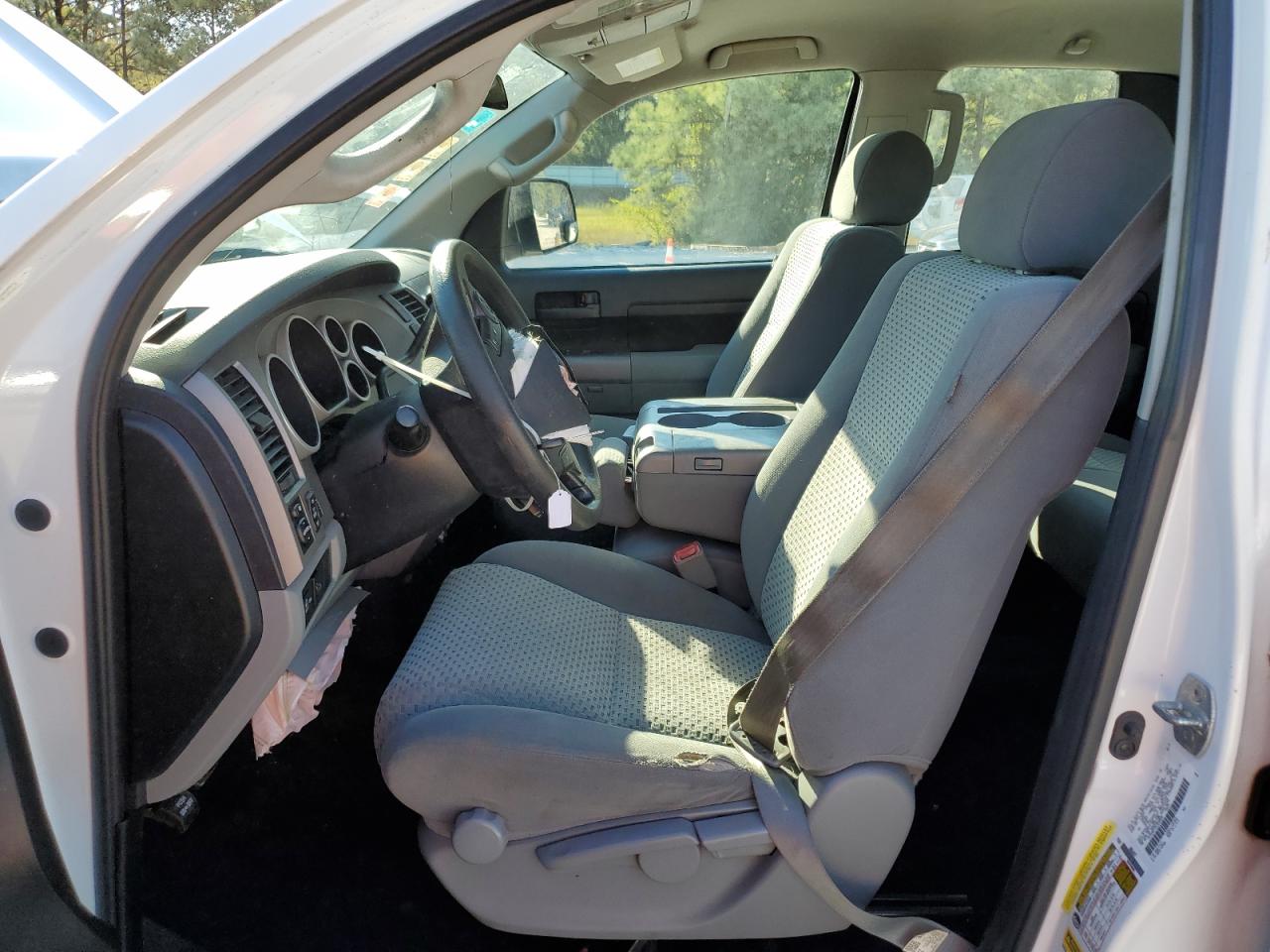 TOYOTA TUNDRA DOUBLE CAB SR5