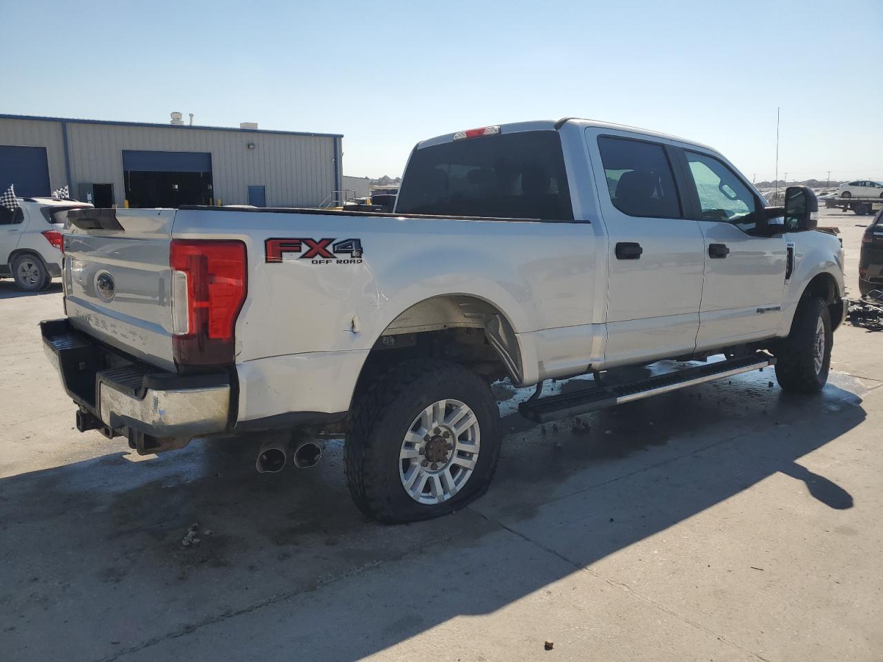 FORD F-250 SUPER DUTY