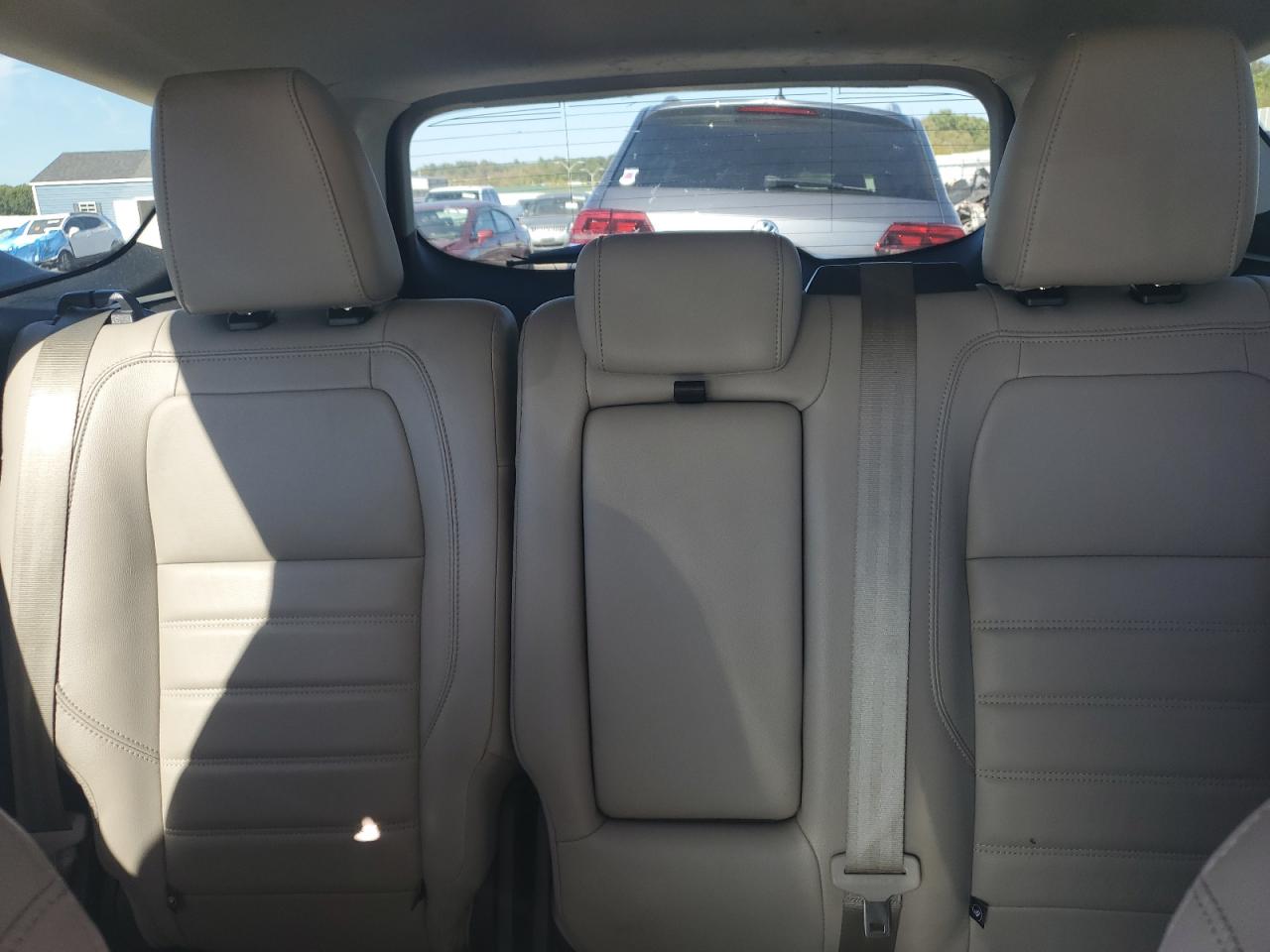 FORD ESCAPE TITANIUM