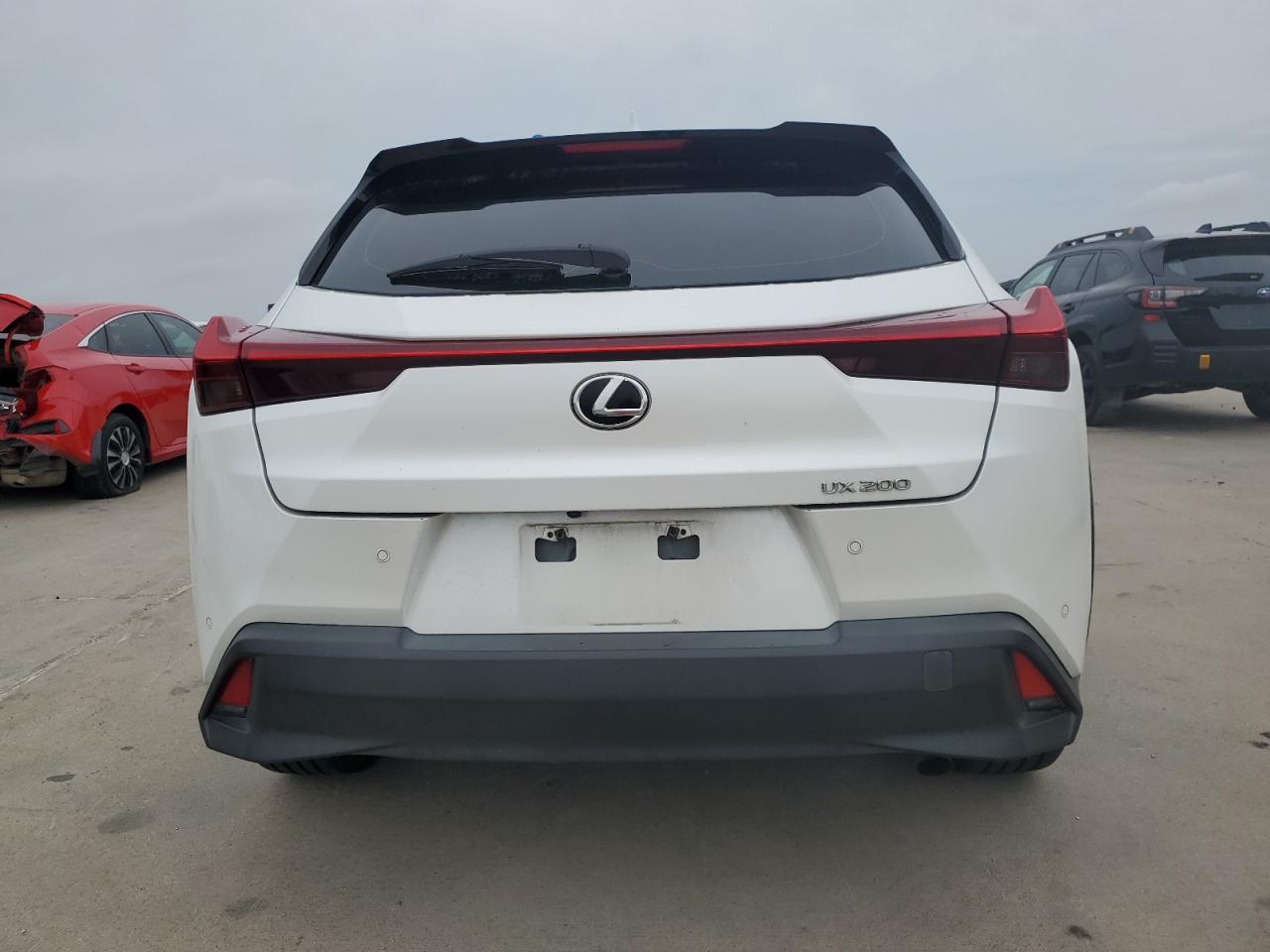 LEXUS UX 200