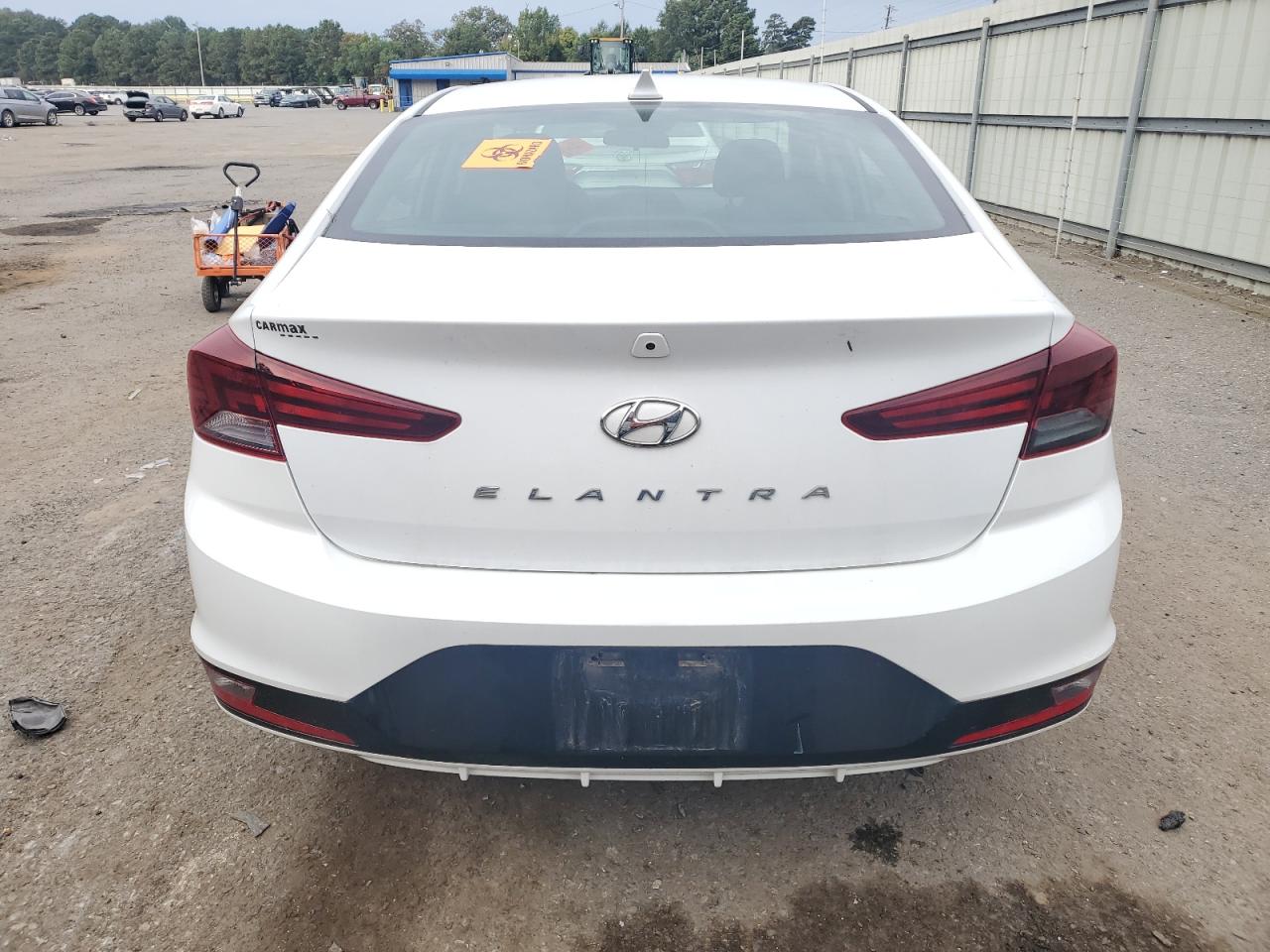 HYUNDAI ELANTRA SEL