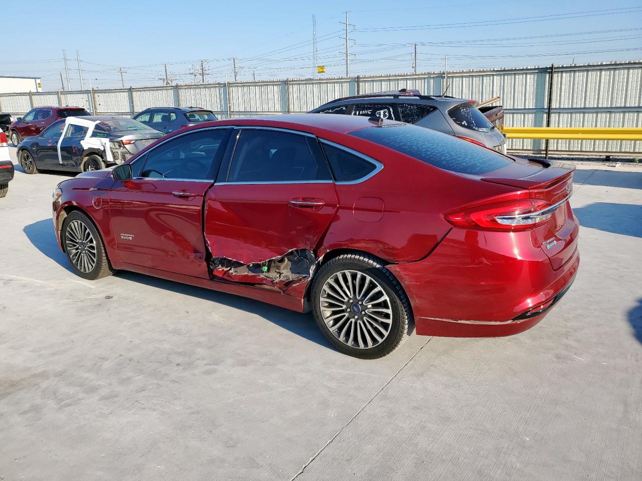 FORD FUSION TITANIUM/PLATINUM PHEV