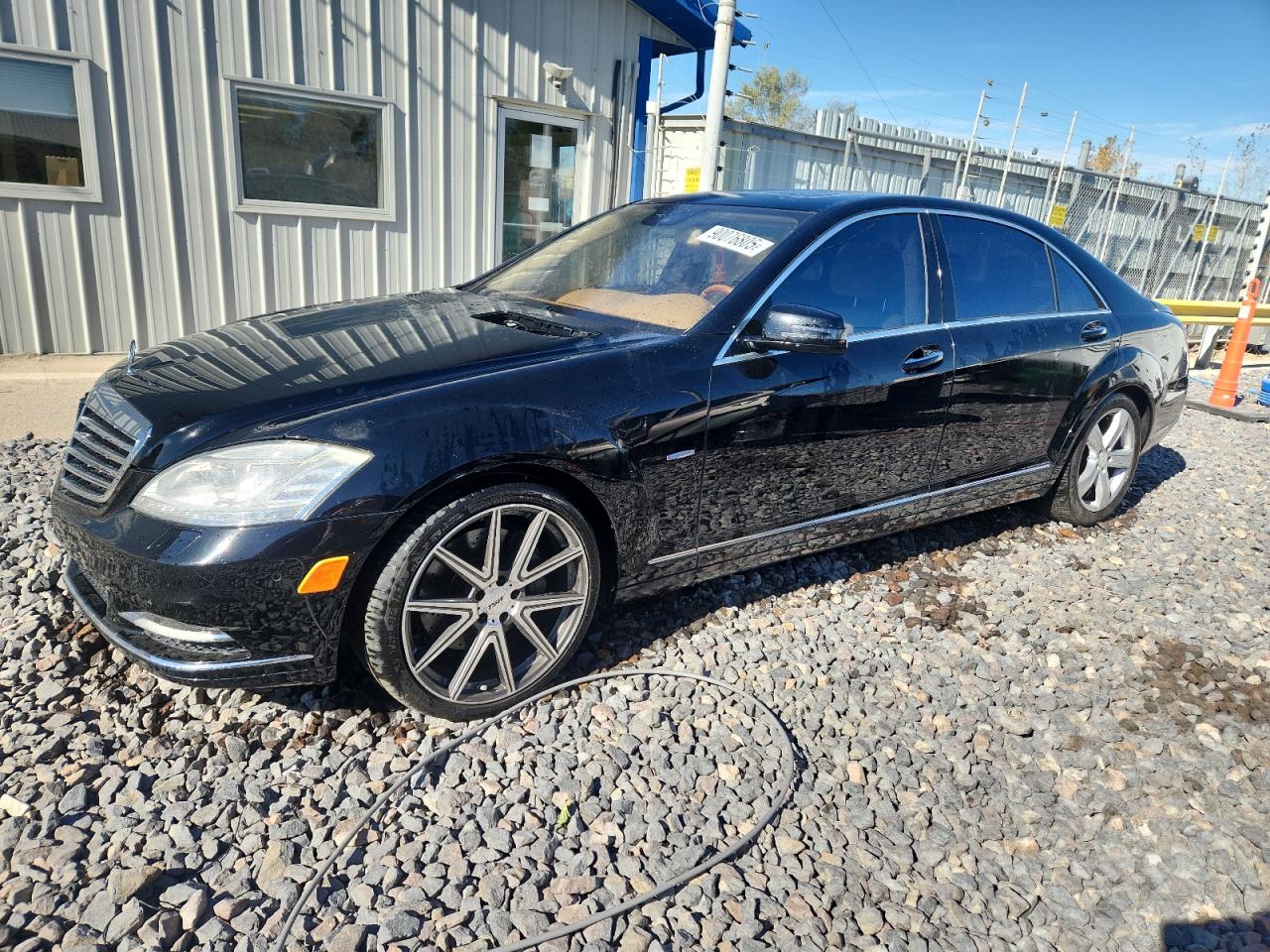 MERCEDES-BENZ S-CLASS 550