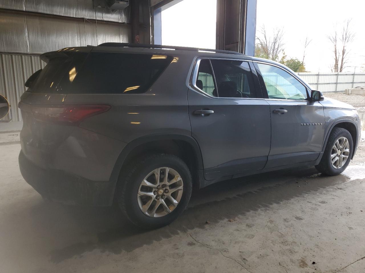 CHEVROLET TRAVERSE LT