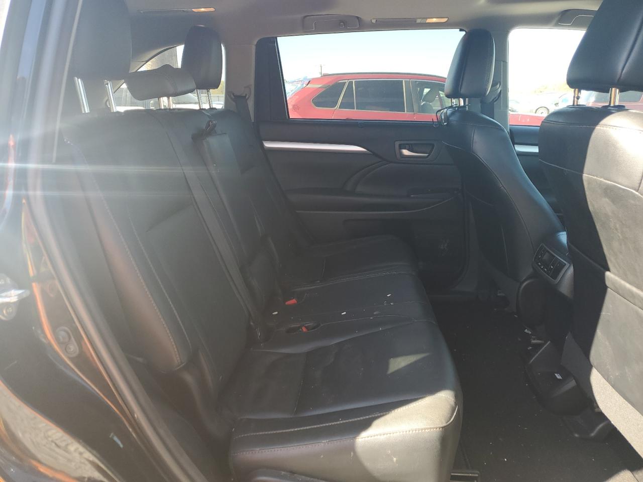 TOYOTA HIGHLANDER XLE