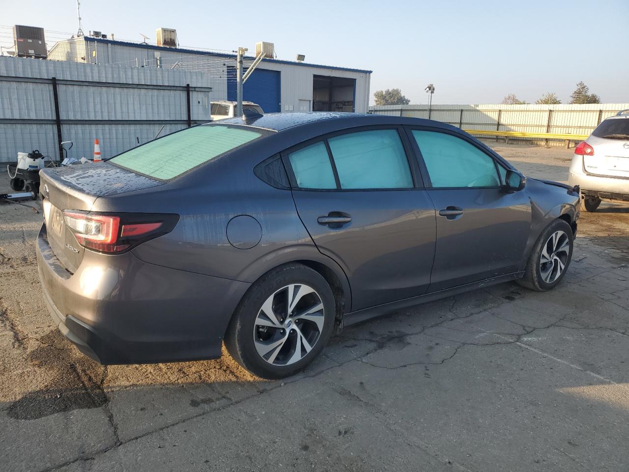 SUBARU LEGACY PREMIUM