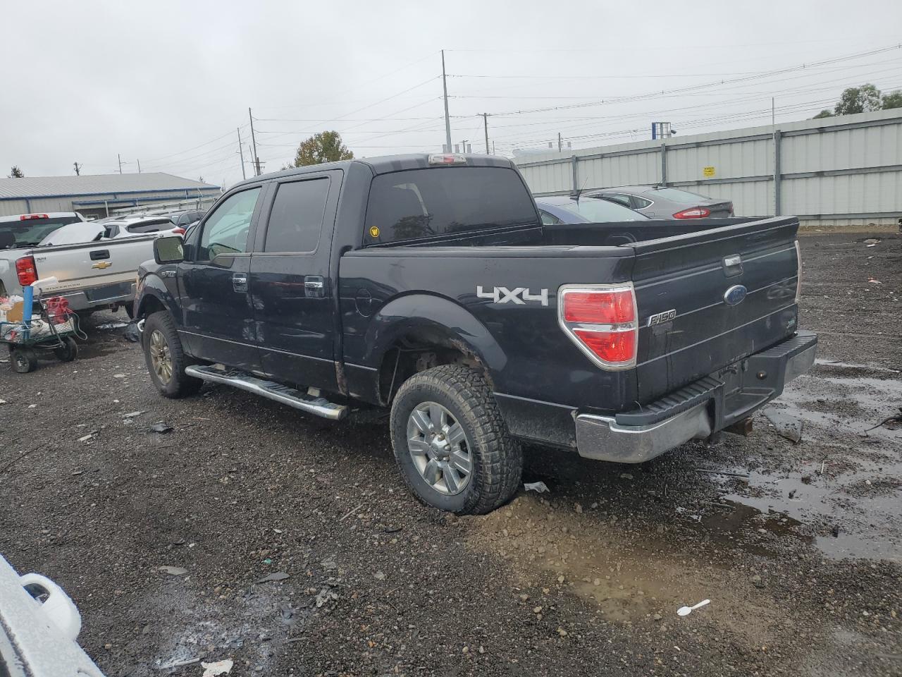 FORD F-150 SUPERCREW