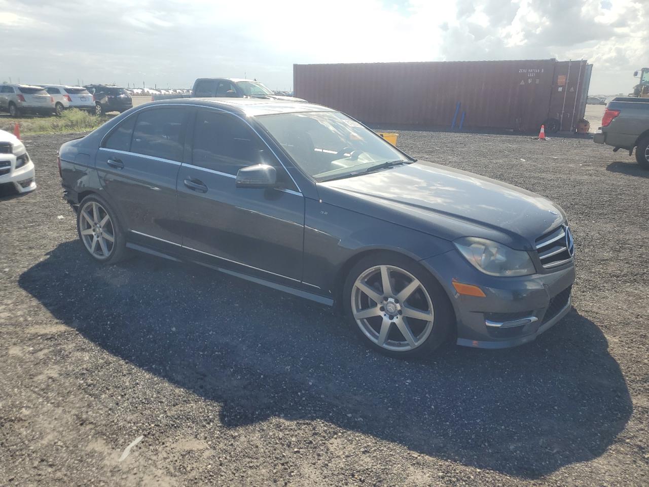 MERCEDES-BENZ C-CLASS 250