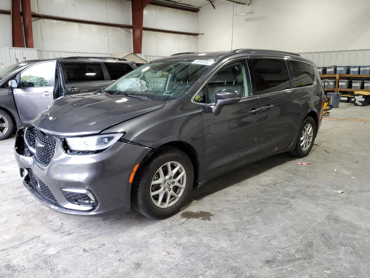 CHRYSLER PACIFICA TOURING L