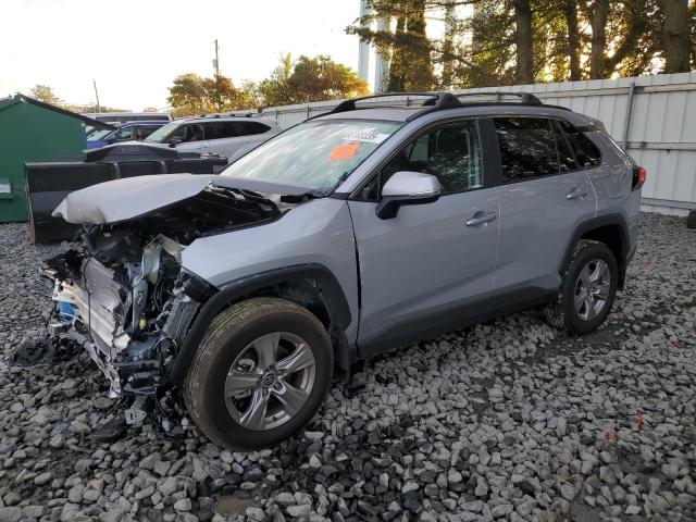 2025 TOYOTA RAV4 XLE #3303648934