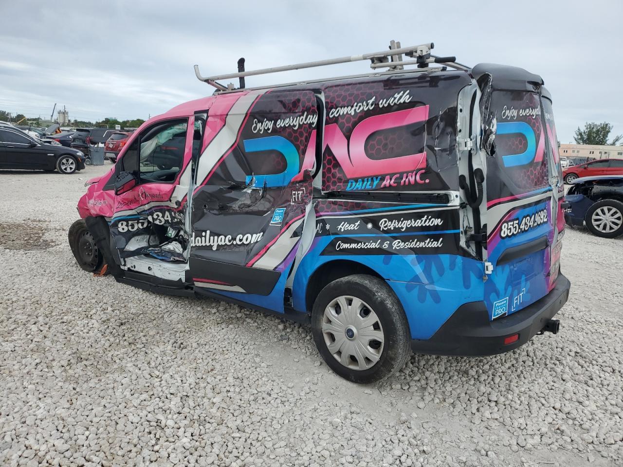 FORD TRANSIT CONNECT XLT