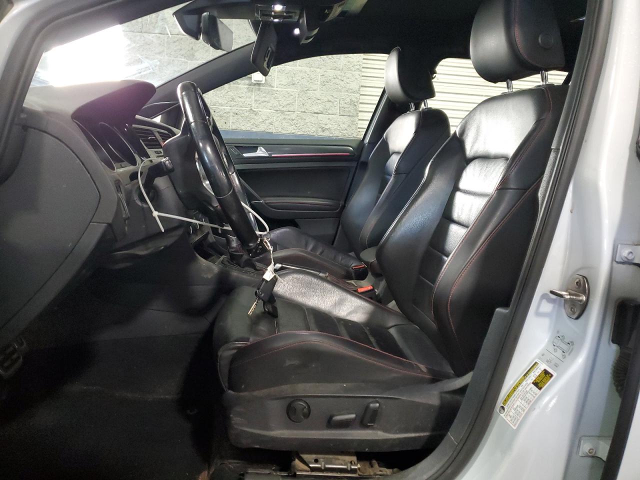 VOLKSWAGEN GOLF GTI S/SE