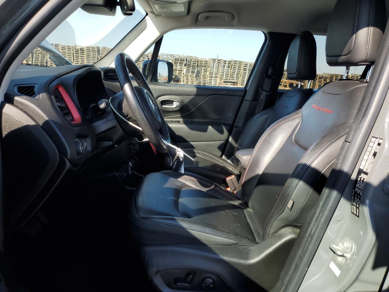 JEEP RENEGADE TRAILHAWK