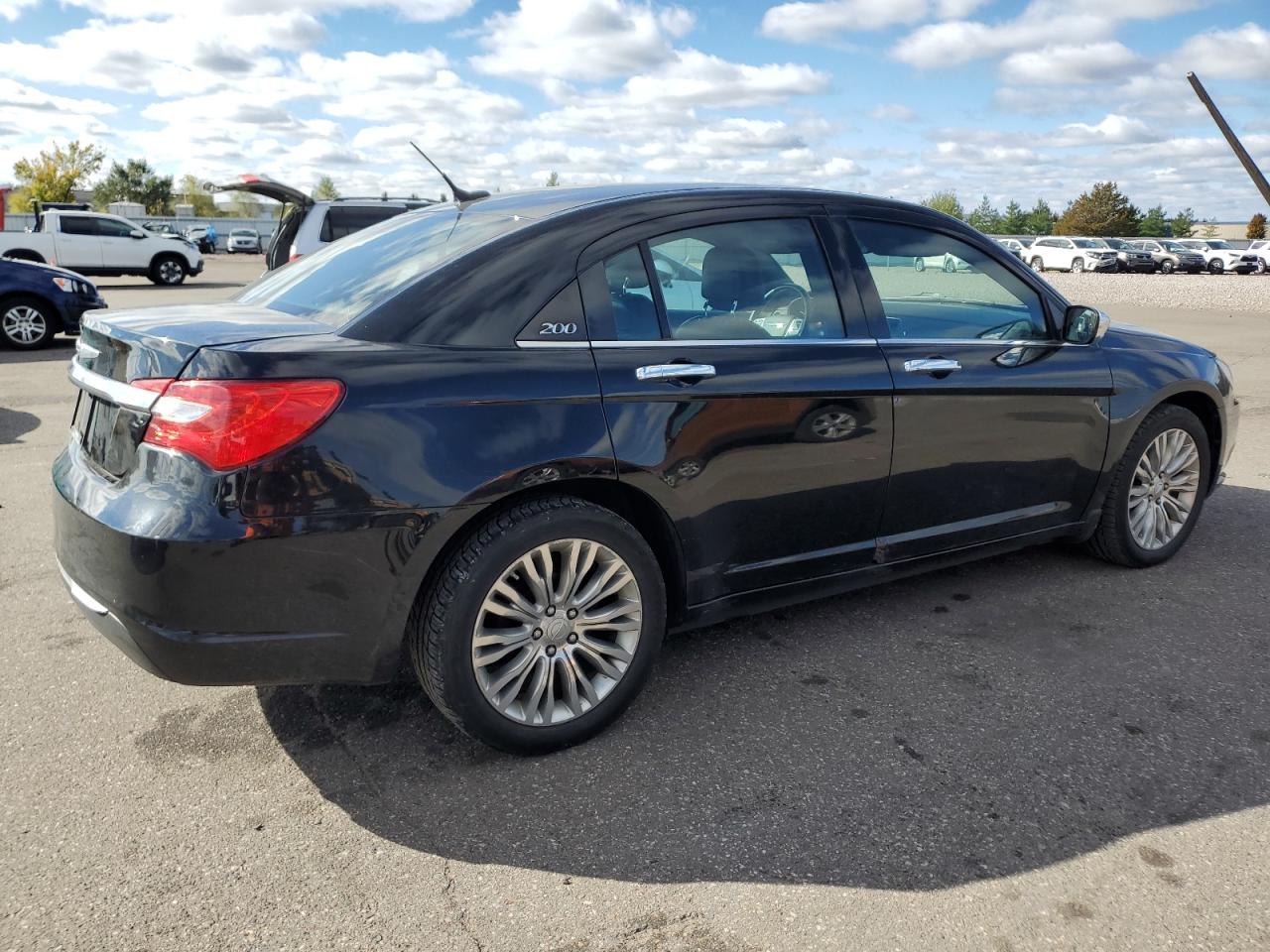 CHRYSLER 200 LIMITED