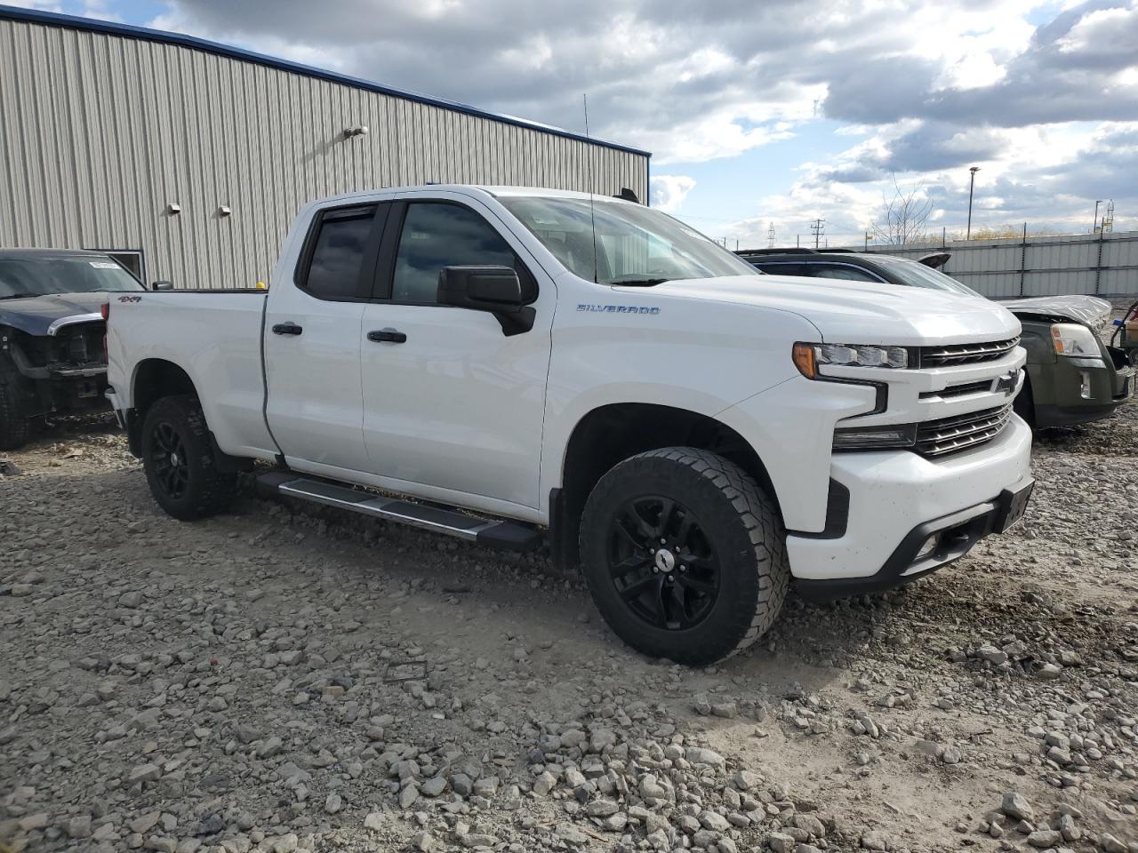 CHEVROLET SILVERADO K1500 RST
