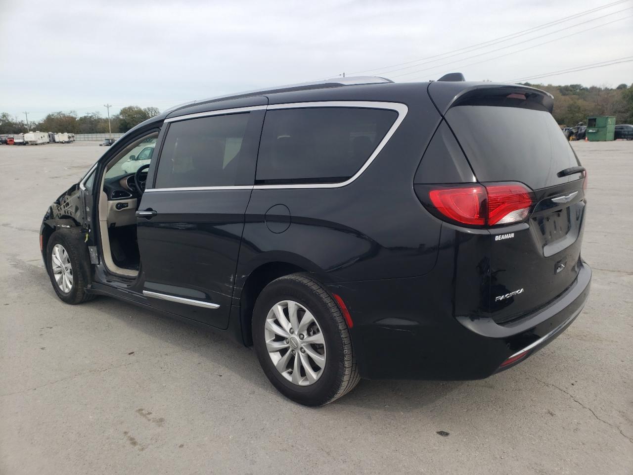 CHRYSLER PACIFICA TOURING L PLUS