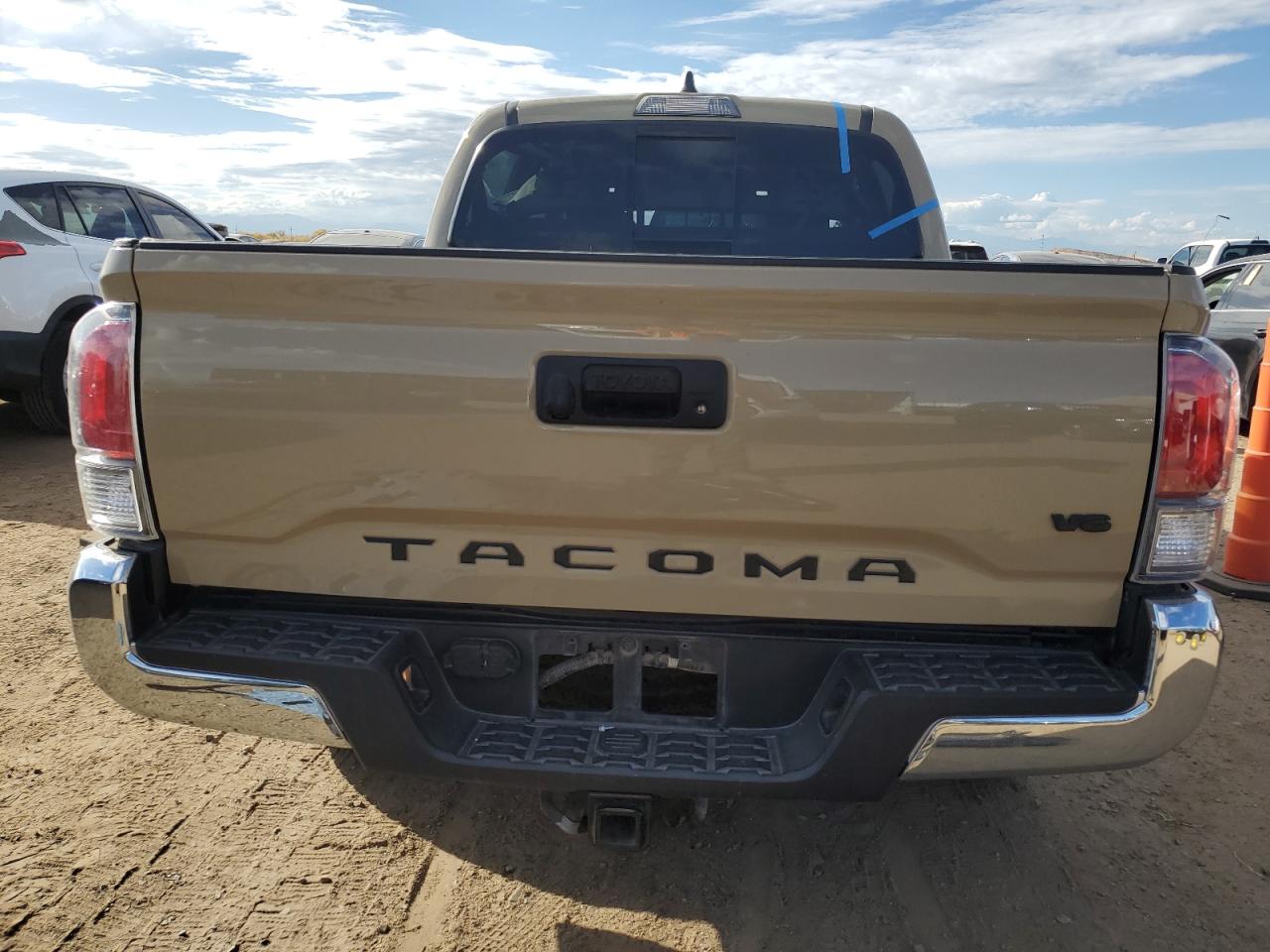 TOYOTA TACOMA DOUBLE CAB