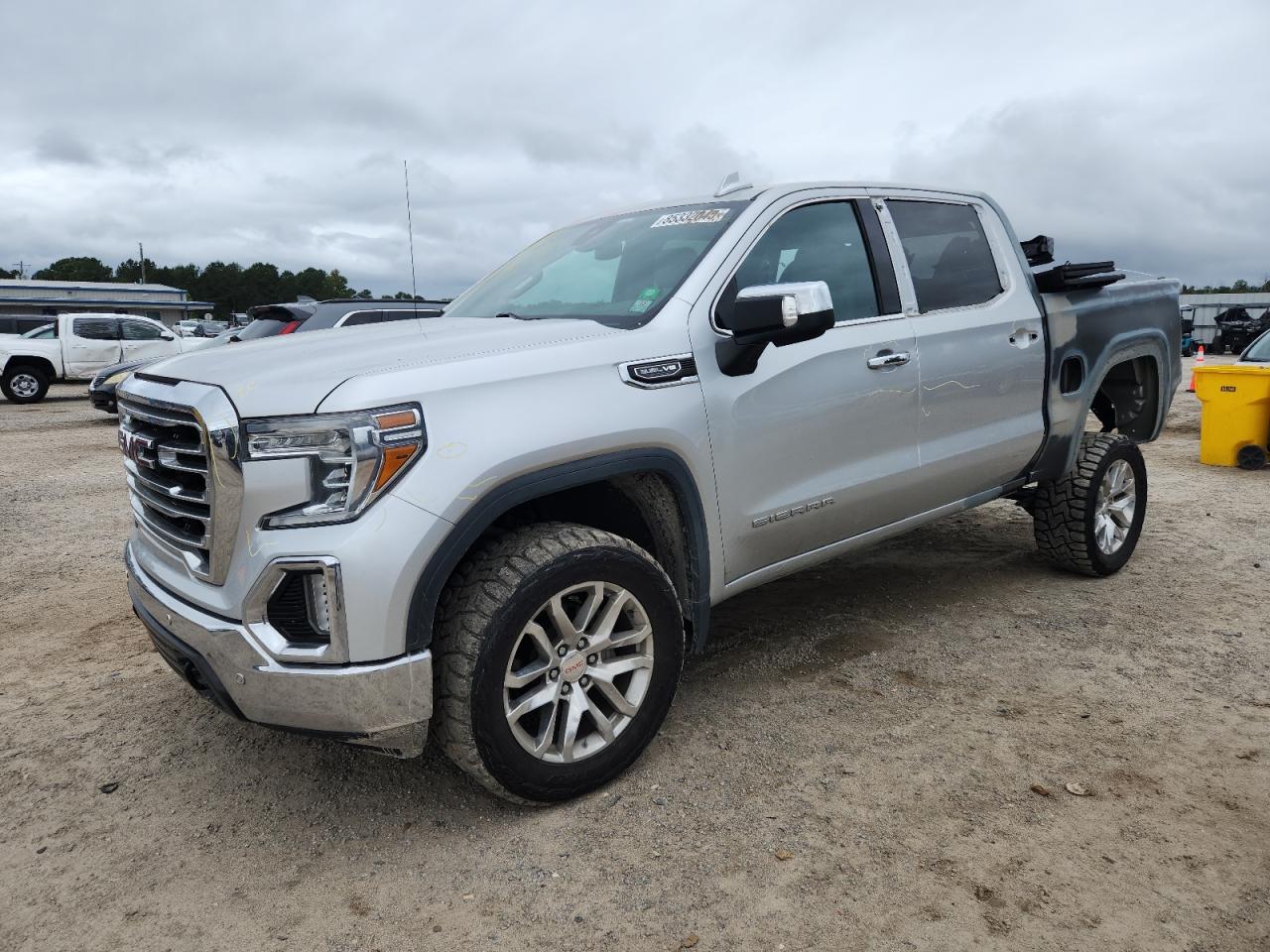 GMC SIERRA K1500 SLT