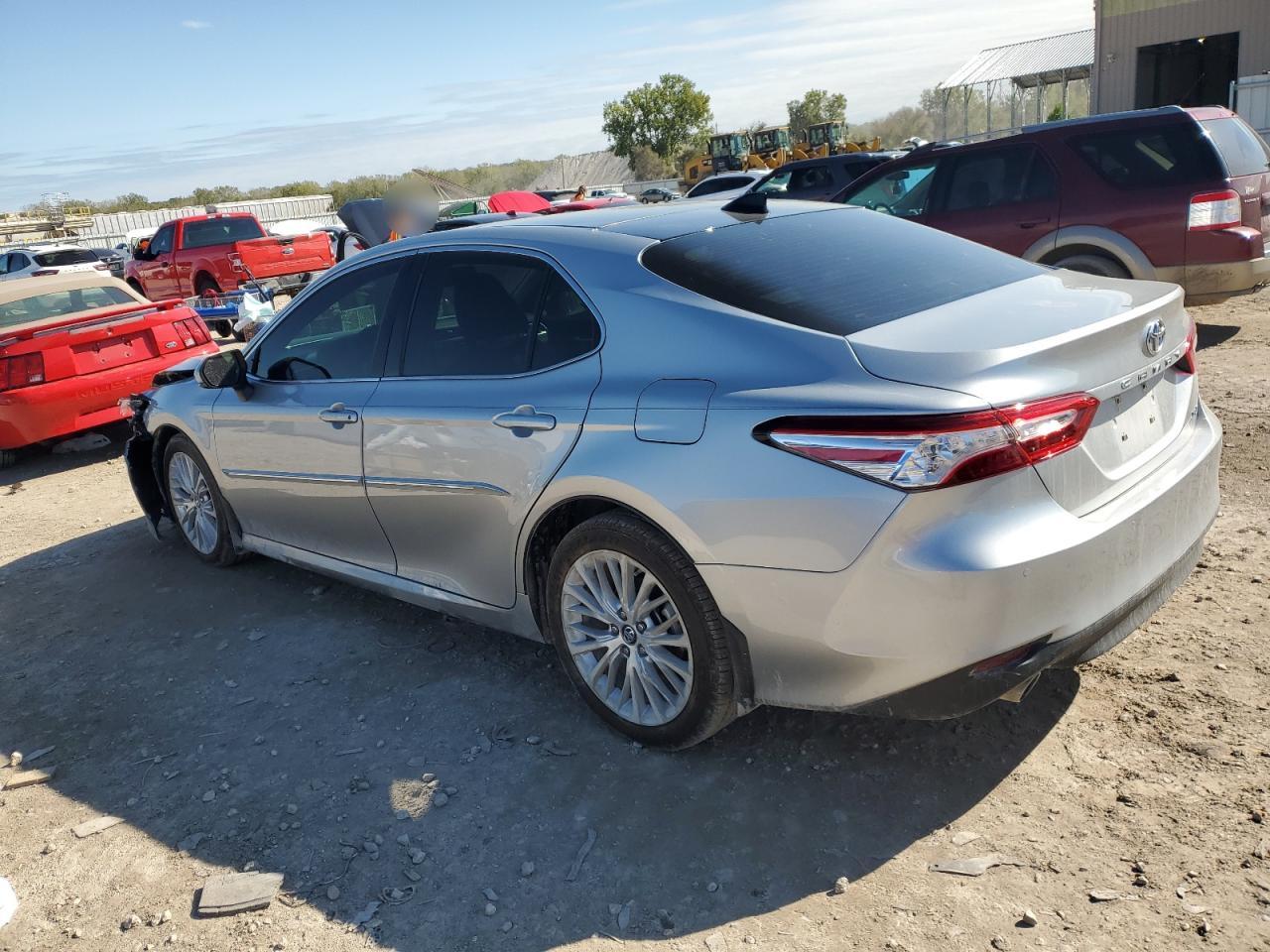 TOYOTA CAMRY XSE