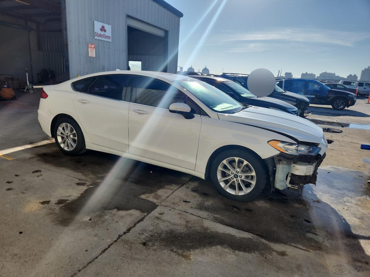FORD FUSION SE